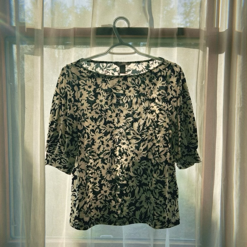 H&M Black and Cream Floral Blouse